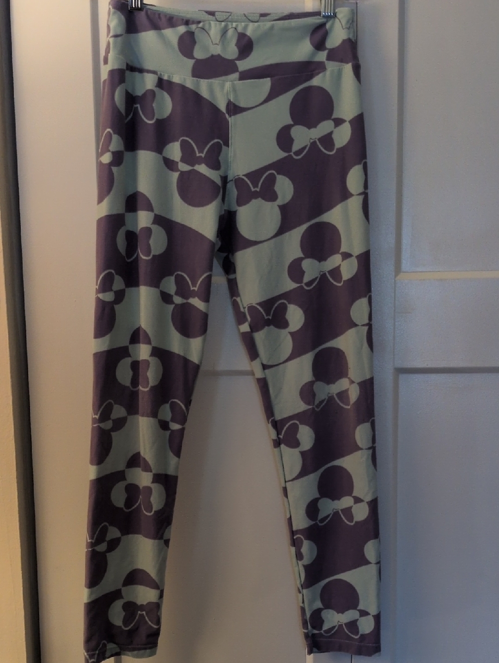 Luluroe Graphic " Minnie Mouse"Patterned Leggings in Mint and Purple